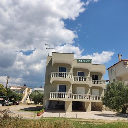 Pansion Artemis Mavrovoúnion Exterior foto