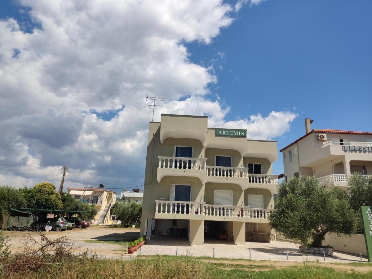 Pansion Artemis Mavrovoúnion Exterior foto