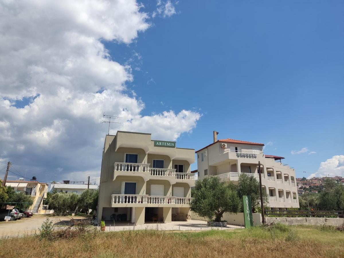 Pansion Artemis Mavrovoúnion Exterior foto